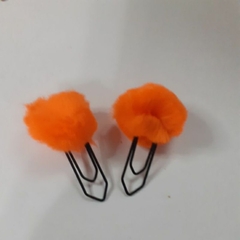 Clips com pompom - Papelaria Artesanal Planos da Cammy