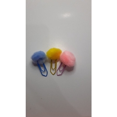 Clips com pompom - Papelaria Artesanal Planos da Cammy