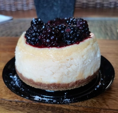 Blackberry New York Cheesecake on internet