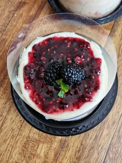 Blackberry New York Cheesecake - Doctor Cheesecake Qro