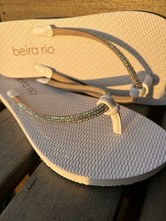 CHINELO BEIRA RIO BRANCO STRASS - comprar online