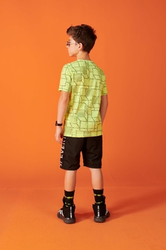 Camiseta Teen Menino Verde Neon Johnny Fox - comprar online
