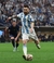 Camisa da Argentina Home Copa 2022 Tricampeão foto messi penalti final