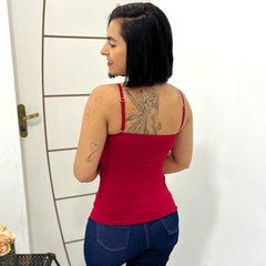 Imagem do Regatinha Feminina Com Bojo Com Alcinha Detalhe Com Renda