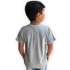 Camiseta Infantil Menino De Marca Gola Careca Estilosa - loja online