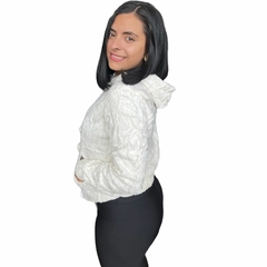 Blusa De Frio Feminina Fechada Pelinho Casaco Felpudo Insta