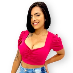 Blusinha Cropped Manga Bufante Princesa C Decote Feminina na internet