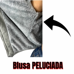 Casaco Feminino Peluciado Por Dentro Aberto Com Touca - comprar online