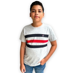 Camiseta Menino Juvenil Gola Careca Detalhada Original