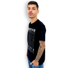 Imagem do Camiseta Masculina Oversized Gangster Estampada Manga Curta