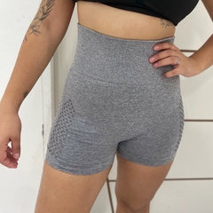 Short Legging Academia Levanta Bumbum Sem Costura Detalhada - comprar online