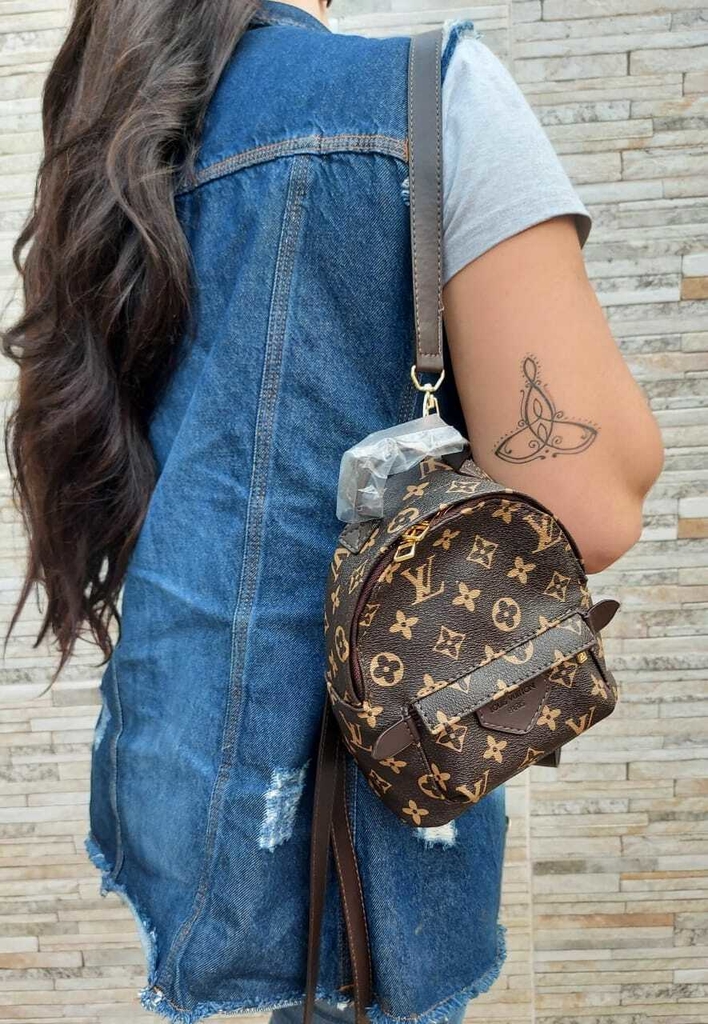 Mini best sale mochila lv