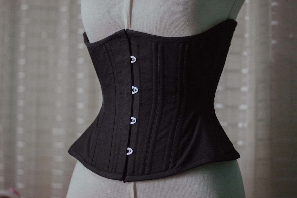 Waist Training and Tightlacing Corsets
