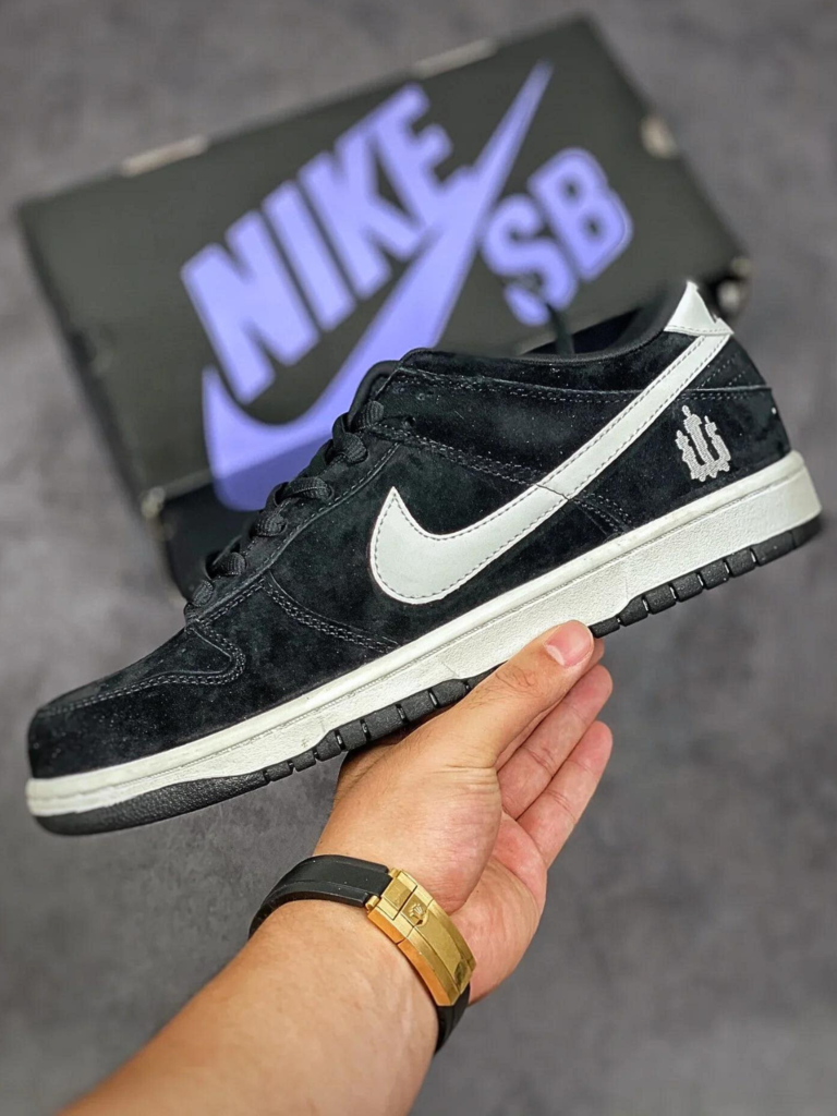 Nike SB Dunk Low Pro ''Weiger''