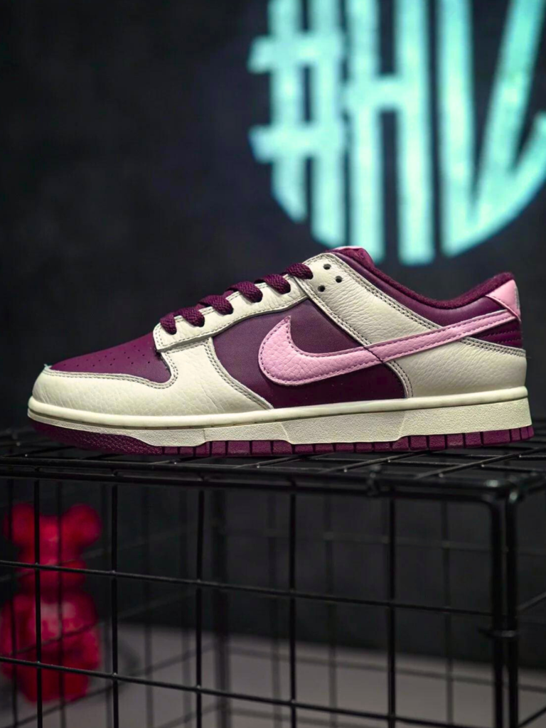 Nike sb dunk low best sale valentines day