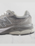 New Balance 990 V3 na internet