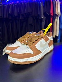 Tênis Nike Dunk - Brown