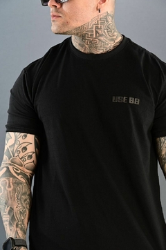 T-SHIRT USE BB - GRIFE PRETA 00