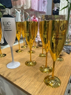 Taças Champagne Metalizadas Personalizadas