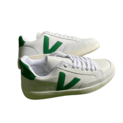 Tênis Vert V12 - Branco com Detalhe Verde - comprar online