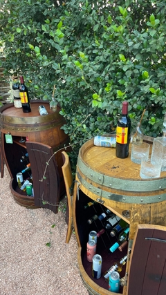 Bodega Vinoteca Cava ( 4 Botellas Y 6 Copas ) - $ 88.920