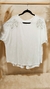 Remera modal con aplique hombrera mara - comprar online