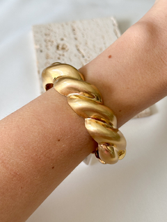 Bracelete Croissant Acetinado - comprar online