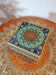 Porta Jóias Mandala Pequeno Quadrado Flocado com Aneleira Mama Gipsy - (cópia) on internet