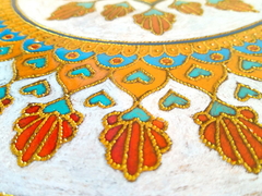 Mandala de parede decorativa artesanal pintada a mão. - loja online