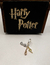 Berloque Harry Potter Varinha, Óculos e Raio Prata 925