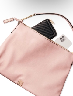 Bolsa Curve Bag Rosa Victorias Secret na internet