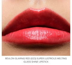 Batom Super Lustrous Glass Shine com Ácido Hialurônico, 023 Glaring Red - Revlon