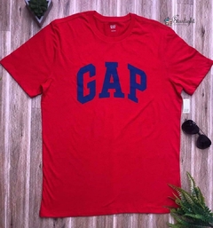 Camiseta Masculina Vermelha GAP na internet