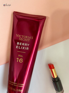 Loção Fragrância Hidratante Berry Elixir NO. 16 Limited Edition | Victoria's Secret - loja online