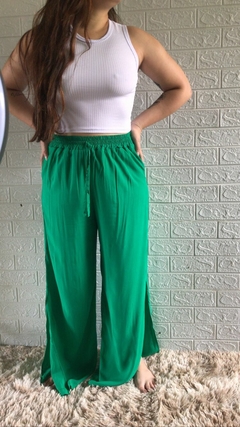 Calça Pantalona com Fenda