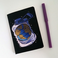 LIBRETA A6 - BOTTLED EARTH - comprar online