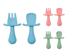 KIT TALHERES EM SILICONE VERDE/AZUL/ROSA - BUBA - comprar online