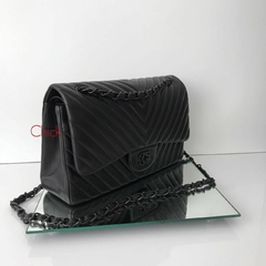 BOLSA CHEVRON ALL BLACK JUMBO na internet