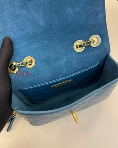 Imagem do BOLSA AZUL ITALIANA