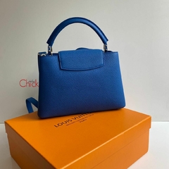 BOLSA CAPUCINES BB AZUL ITALIANA - comprar online