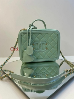 BOLSA VANITY CASE ITALIANA VERDE CLARO