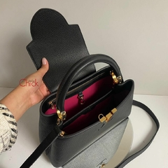 BOLSA CAPUCINES MM PRETA ITALIANA - comprar online