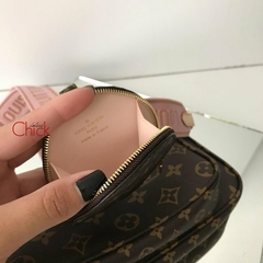 Imagem do BOLSA MULTI POCHETTE ITALIANA COM ALÇA ROSA