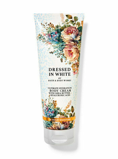 DRESSED IN WHITE - CREME CORPORAL 226G - BATH BODY WORKS.