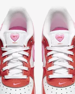 Nike Air Force 1 LV8 Valentine's day - NIKE na internet