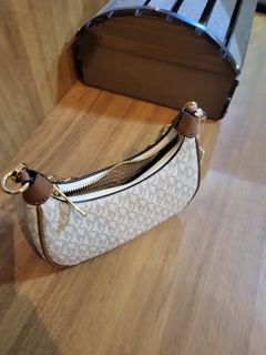 Bolsa Michae Kors Vanilla monogramada - comprar online