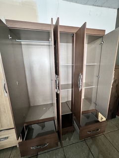 GUARDA ROUPA SOLTEIRO 5 PORTAS 2 GAVETAS B60 BRIZ CASTANHO HP - loja online