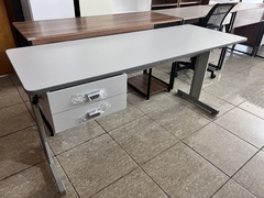 MESA ECONÔMICA 1,60M C/2 GAVETAS CINZA/CINZA