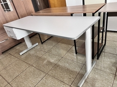 MESA ECONÔMICA 1,60M C/2 GAVETAS CINZA/CINZA - comprar online