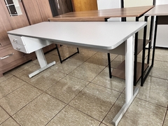 MESA ECONÔMICA 1,60M C/2 GAVETAS CINZA/CINZA